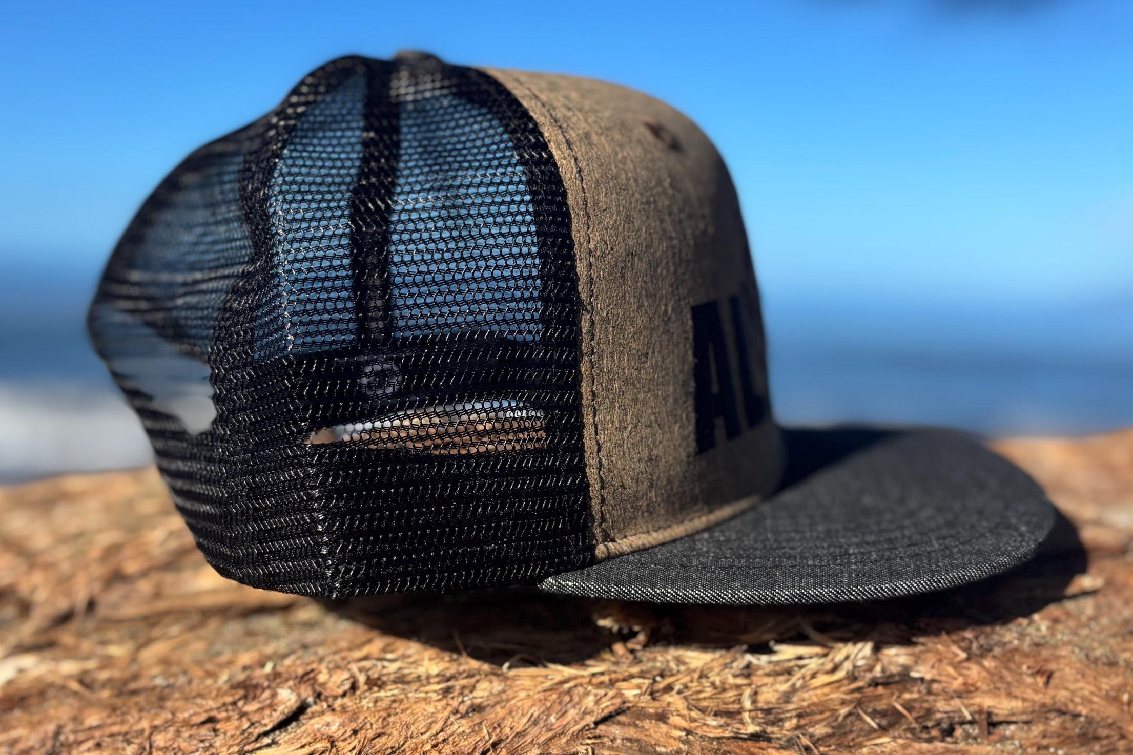 Hawaiian Embroidered Snapback Hat | Maui-Made Aloha Flat Bill | Lahaina Legacy