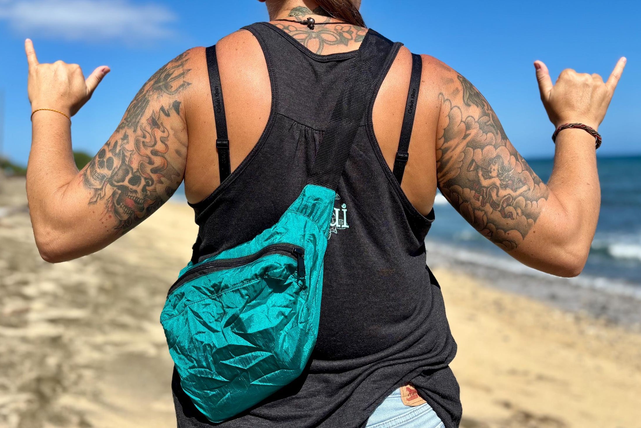 Parachute Silk Hip Pack • Ultralight 3.5 oz • Built-In Stuff Sack • Beach, Travel & Adventure • 5 Colors